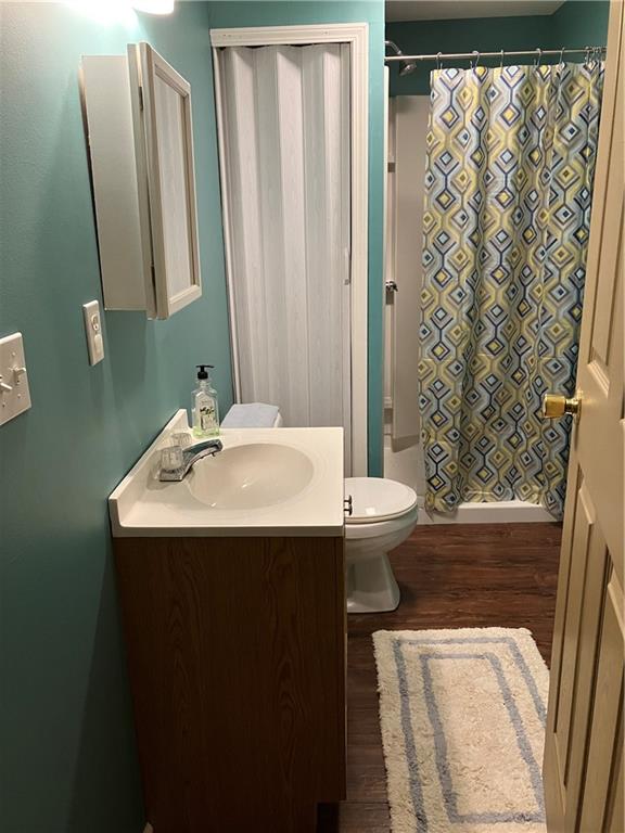 109 Glasgow Road Pittsburgh, PA 15221 - Photo 15 of 25 Gallery Image 15