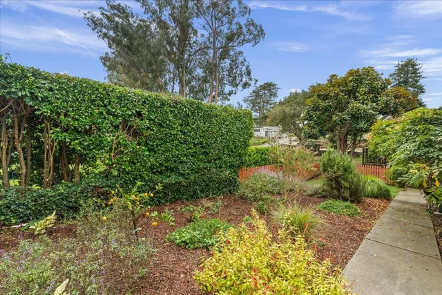 $1,199,000 | 640 Rio Del Mar Boulevard, Aptos, CA 95003