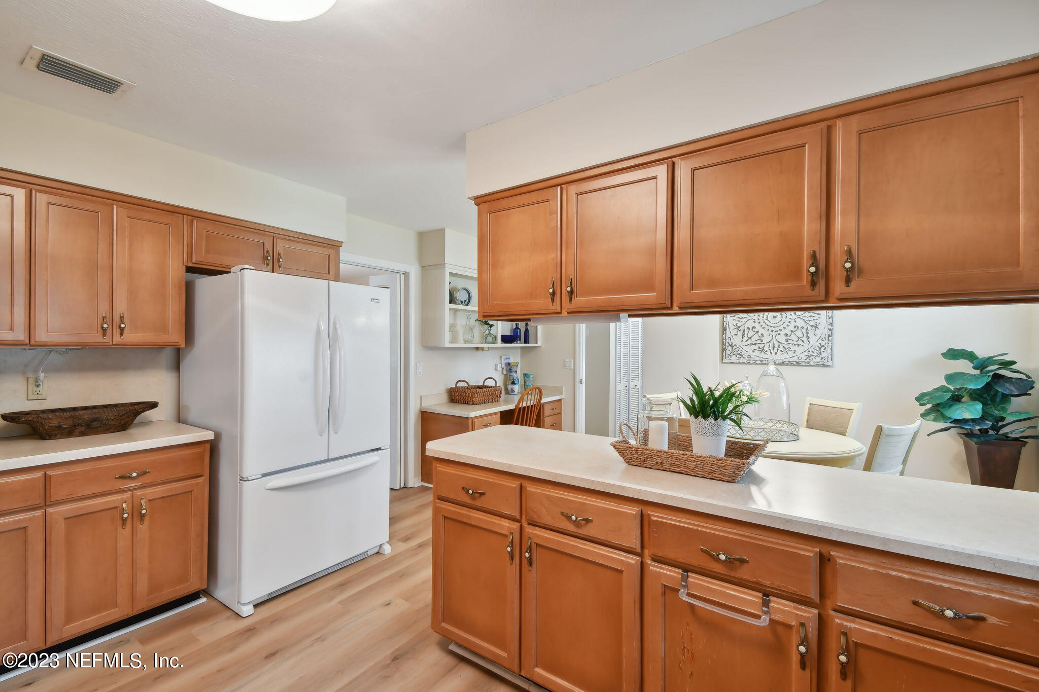 1060 Martinique Road Jacksonville, FL 32216 - Photo 15 of 42 Kitchen