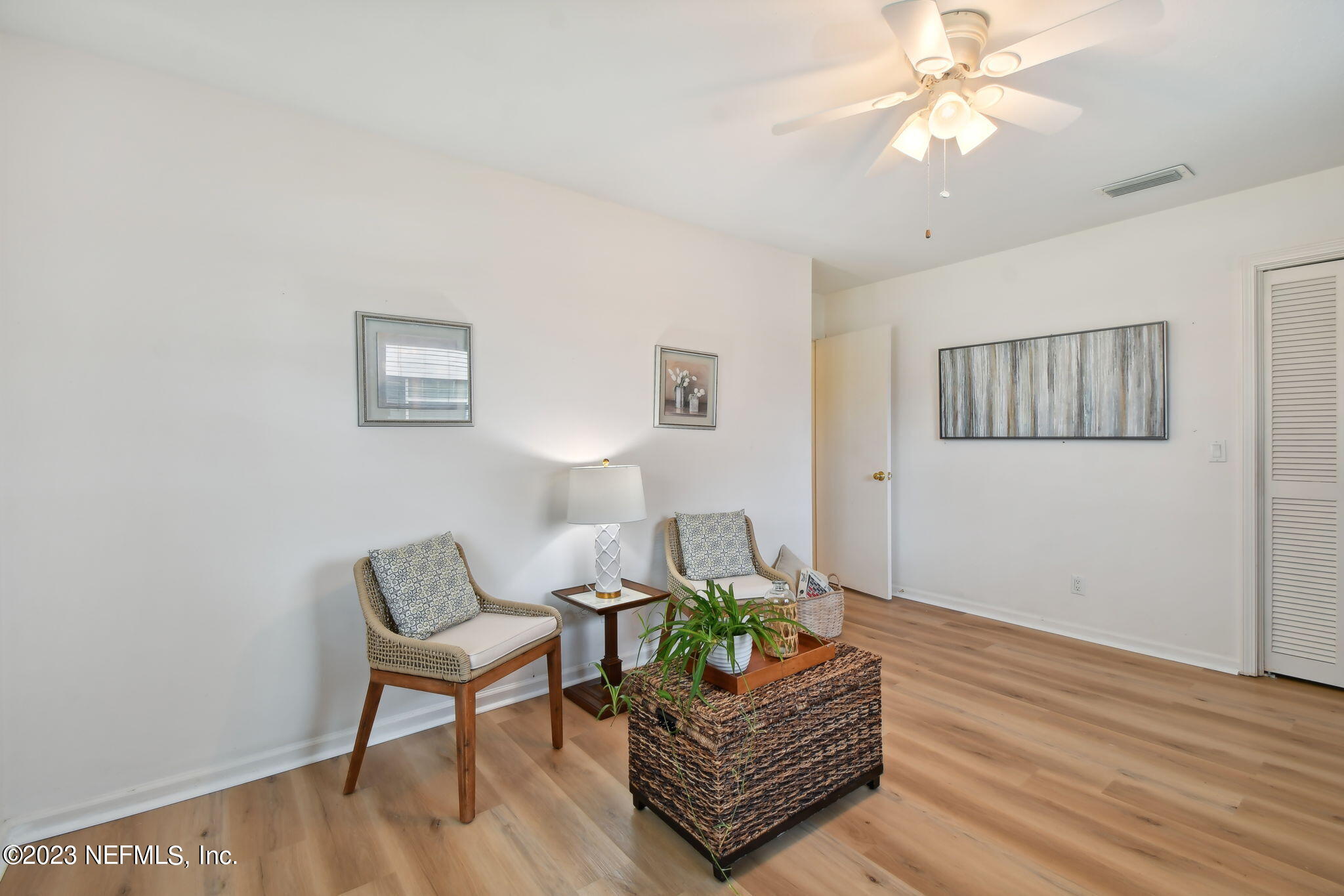 1060 Martinique Road Jacksonville, FL 32216 - Photo 29 of 42 Bedroom 2