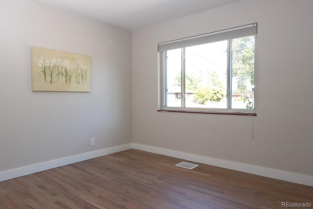 3395 Locust Street Denver, CO 80207 - Photo 16 of 41