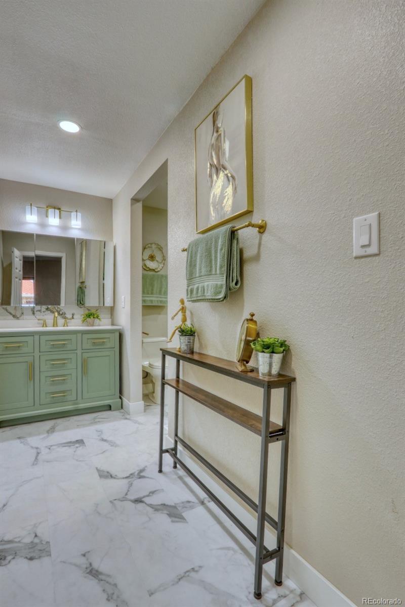 3395 Locust Street Denver, CO 80207 - Photo 28 of 41