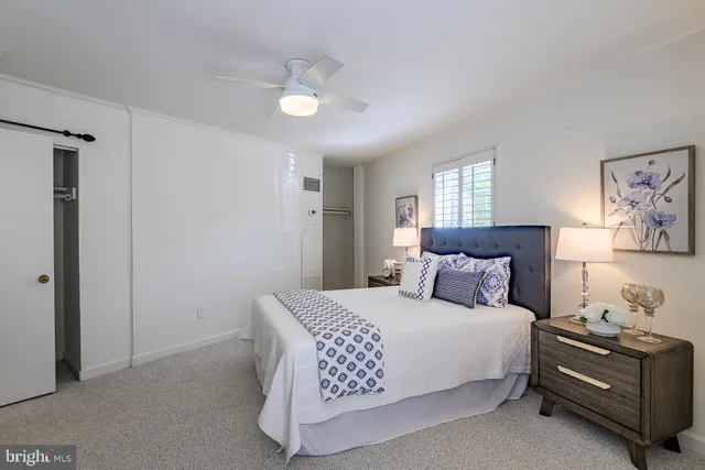 $299,900 | 333 2nd Street Northeast, Unit 206, Washington, DC 20002