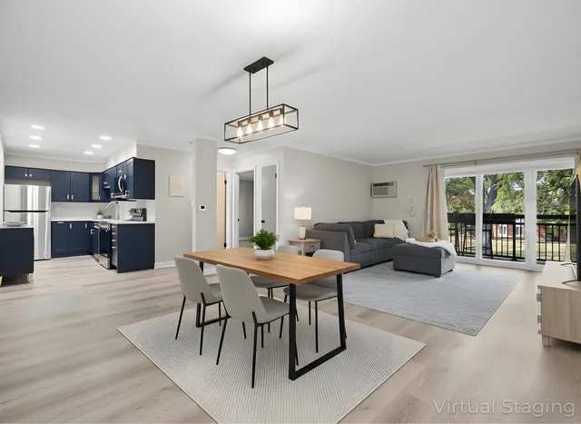 $179,000 | 4043 Saratoga Avenue, Unit D221, Downers Grove, IL 60515