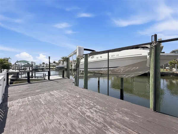 $480,000 | 13541 Stacey Drive, Hudson, FL 34667