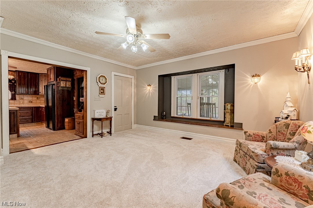 19095 Auburn Road Chagrin Falls, OH 44023 - Photo 11 of 35 Gallery Image 11