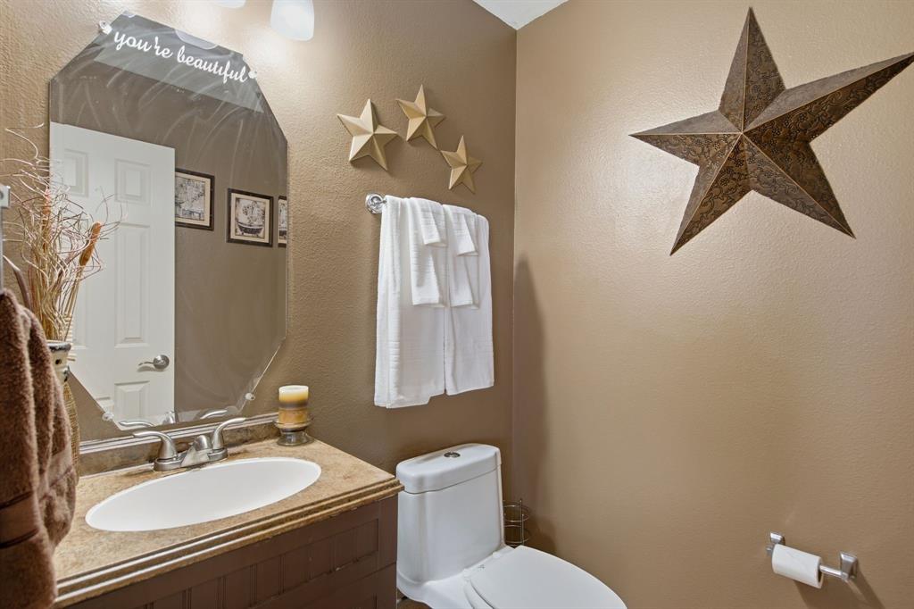 305 Ravenna Road Lake Dallas, TX 75065 - Photo 19 of 39 Gallery Image 19