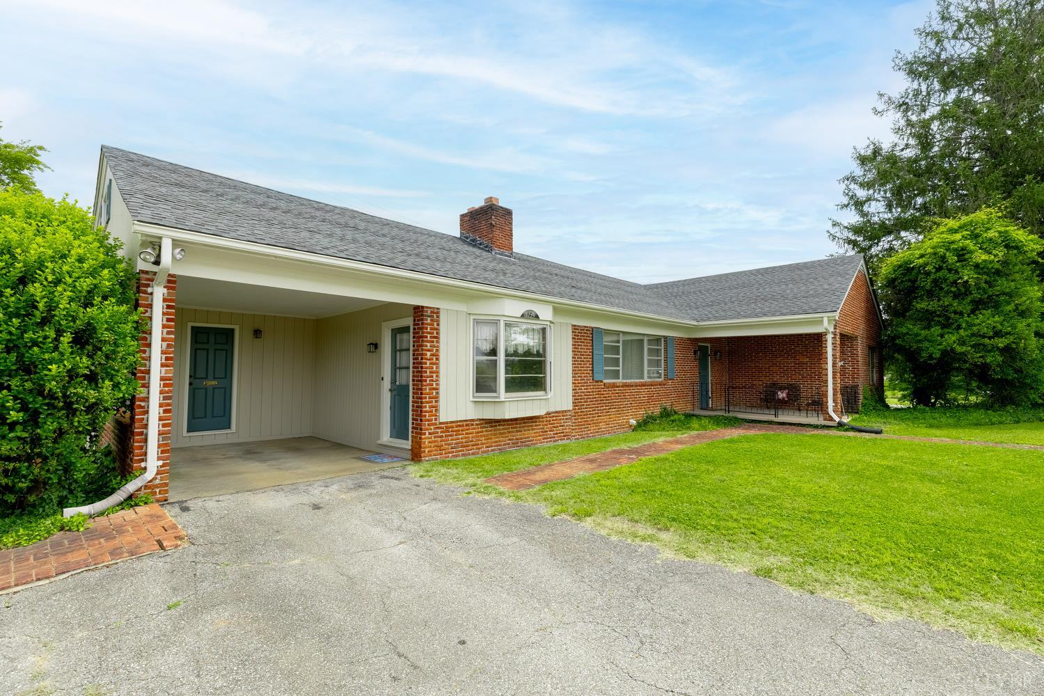 1094 Pigeon Run Road Gladys, VA 24554 - Photo 3 of 44 Gallery Image 3
