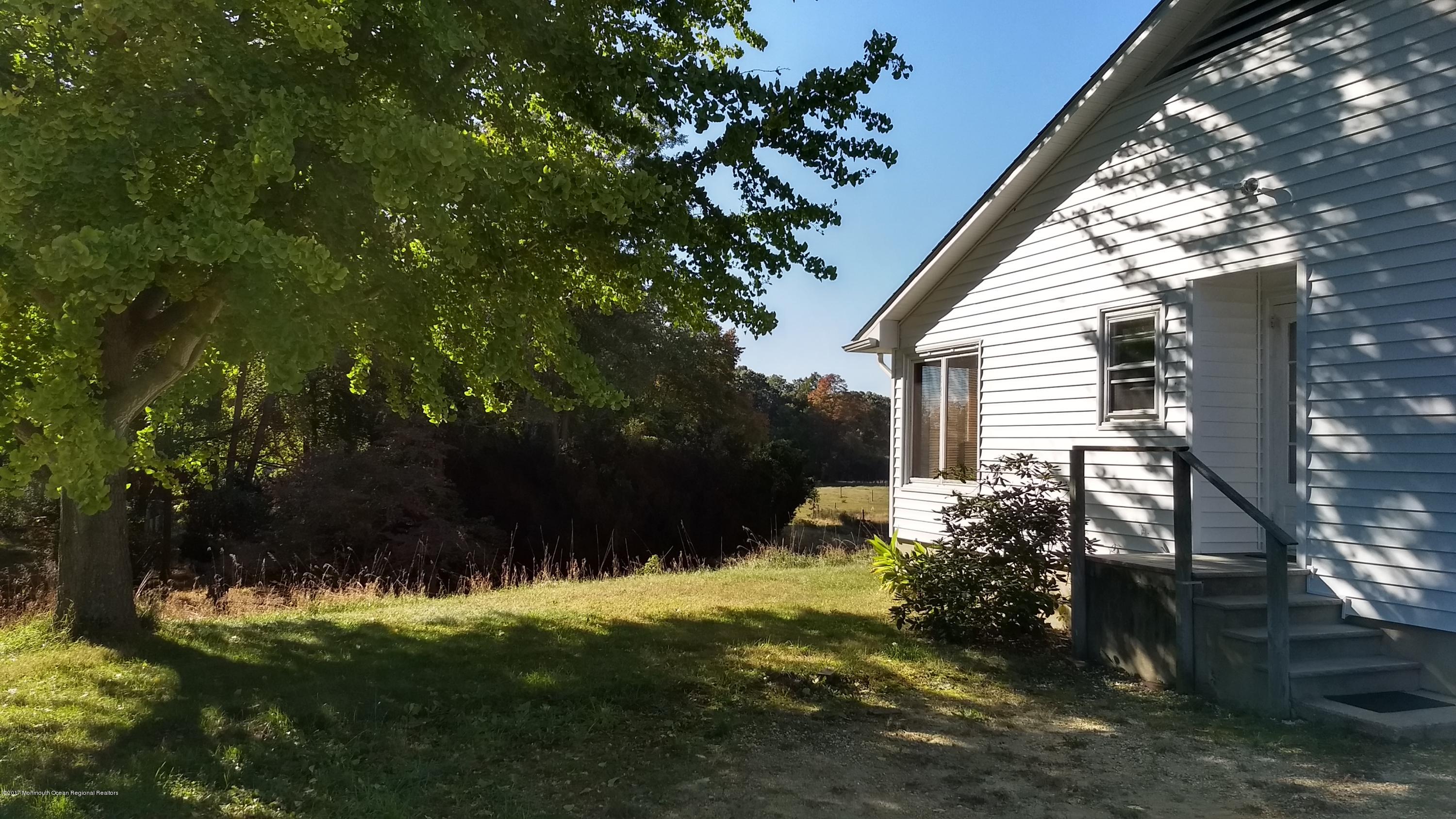 399 Brickyard Road Freehold, NJ 07728 - Photo 3 of 39 IMG_20171021_102259612_HDR