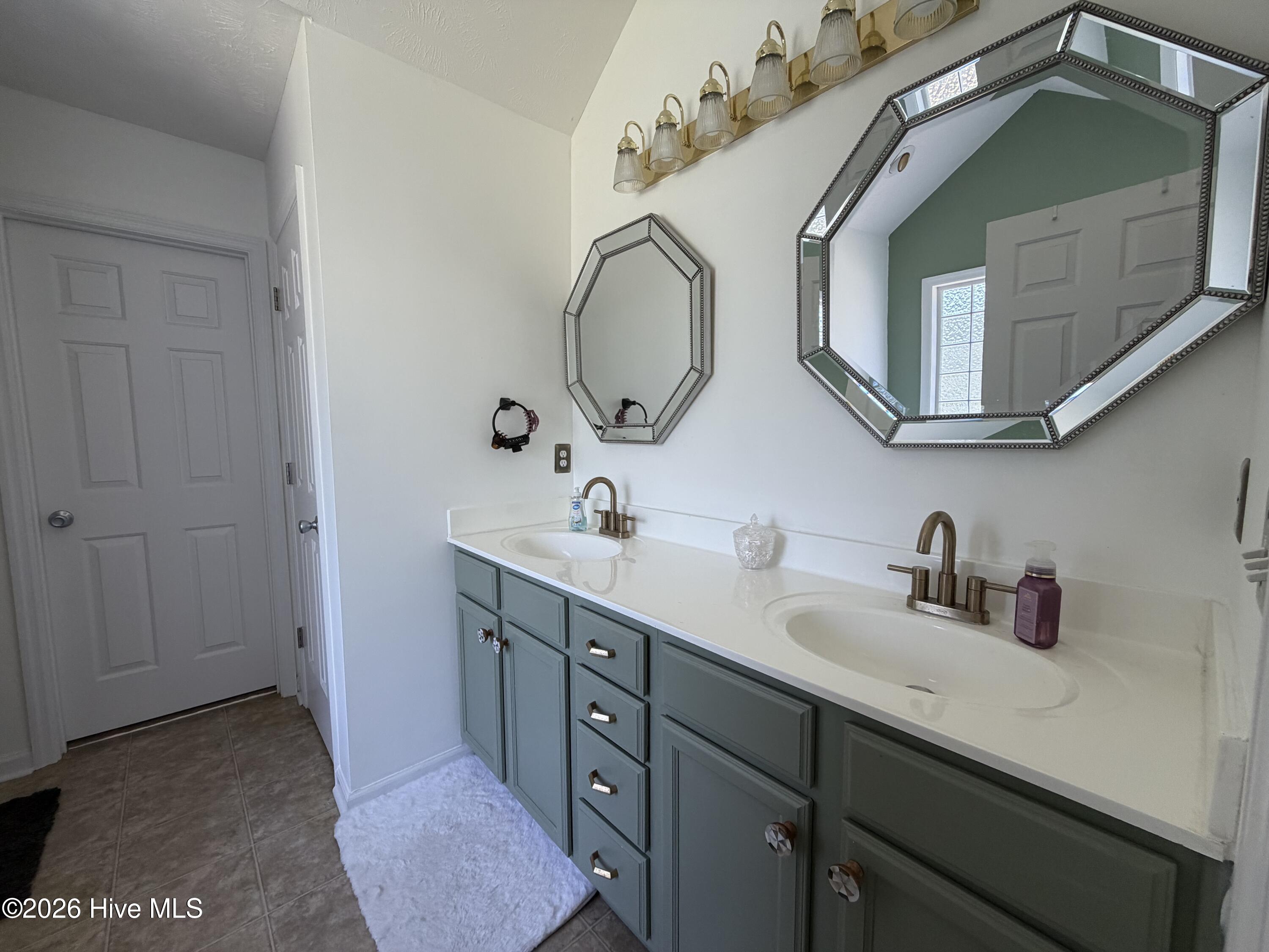 209 Middle Ridge Drive Hubert, NC 28539 - Photo 14 of 27