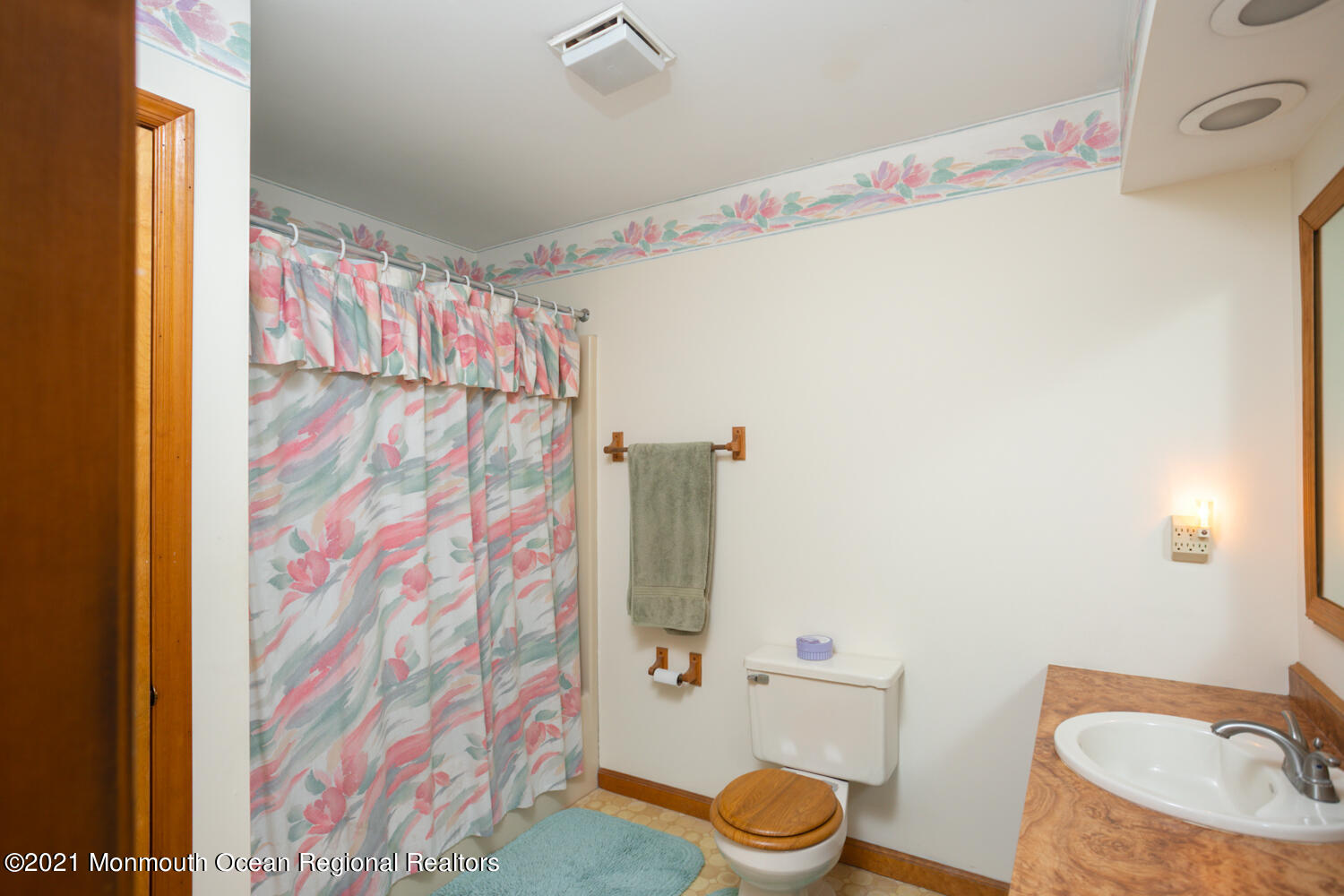 101 Walnford Road Allentown, NJ 08501 - Photo 16 of 36 101 Walnford-16