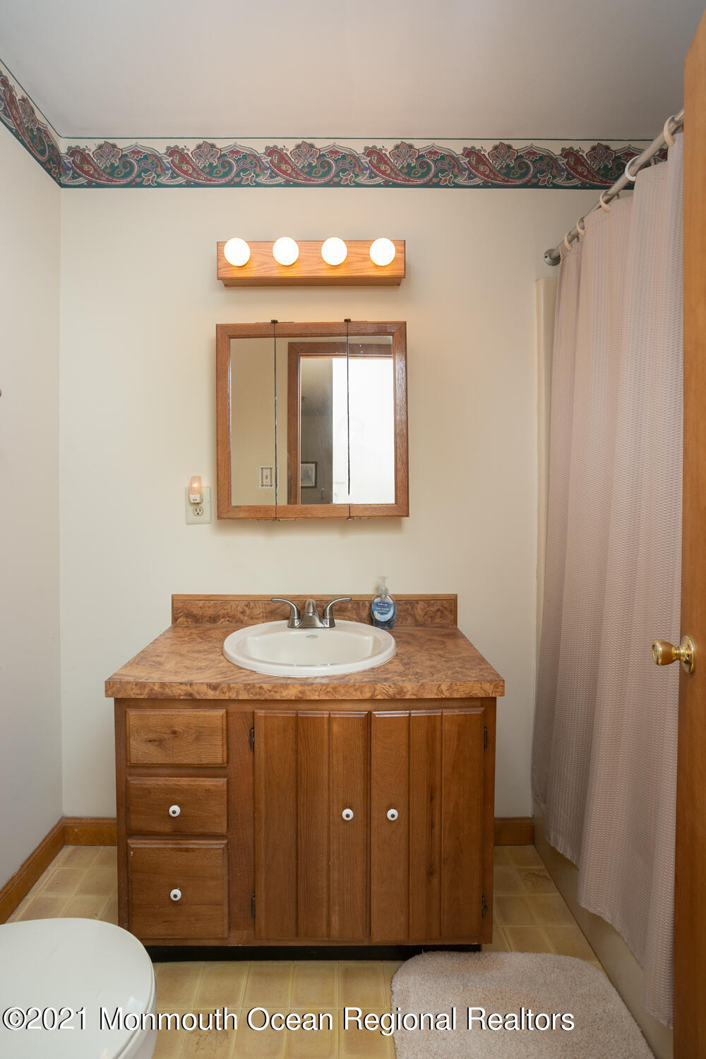 101 Walnford Road Allentown, NJ 08501 - Photo 19 of 36 101 Walnford-19