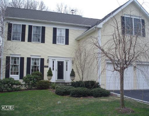 27 Heron Road Norwalk, CT 06855 - Photo 1 of 1 Gallery Image 1