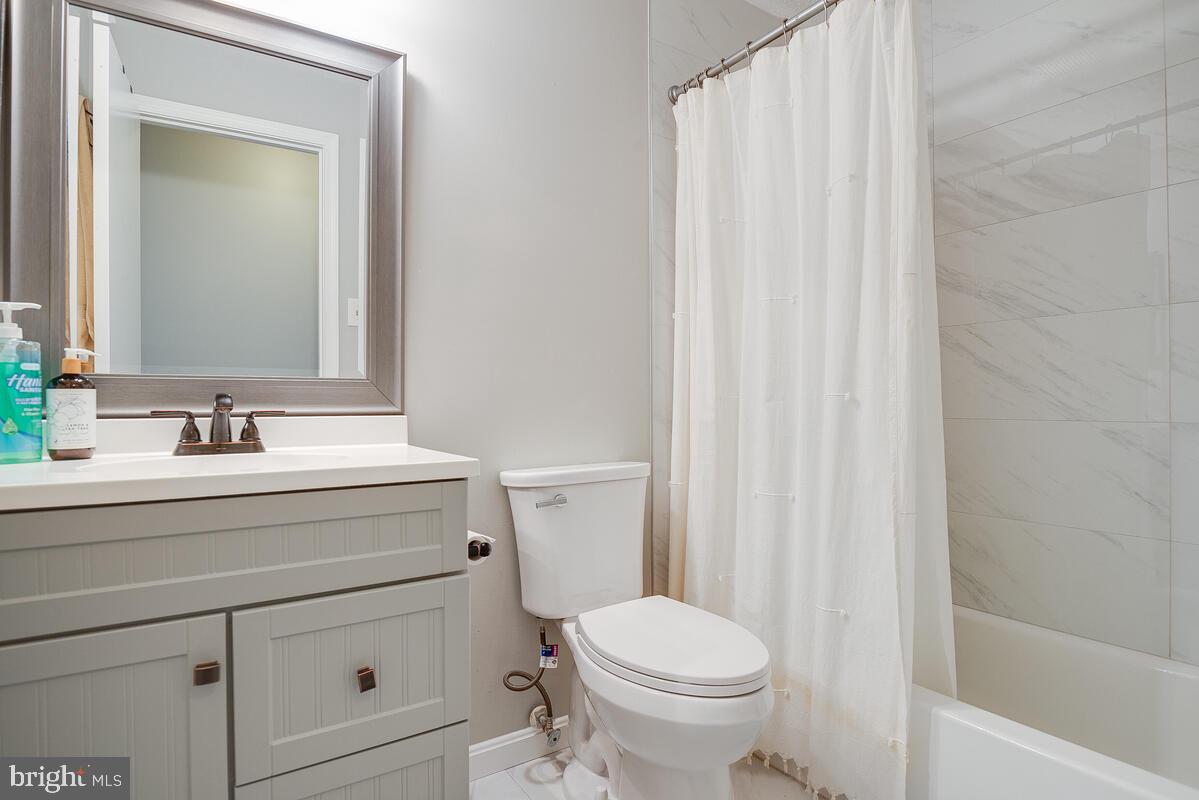 14202 Wolf Creek Place, Unit 826 Silver Spring, MD 20906 - Photo 24 of 33