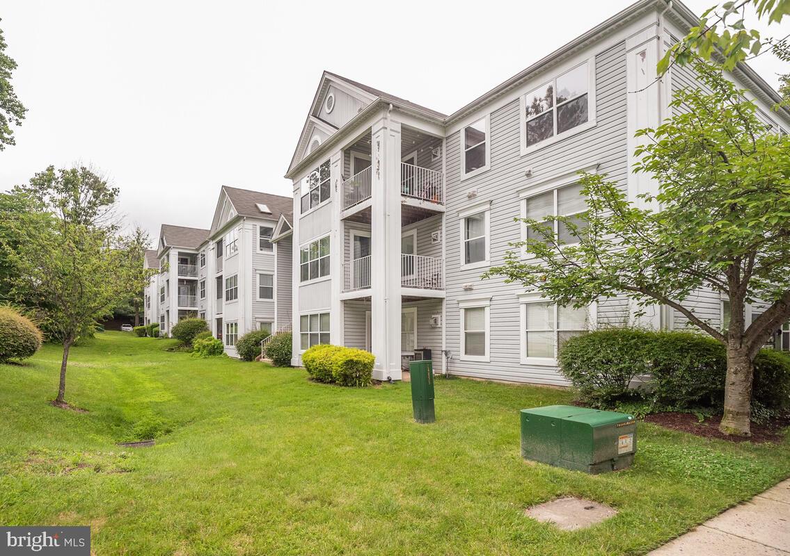 14202 Wolf Creek Place, Unit 826 Silver Spring, MD 20906 - Photo 32 of 33