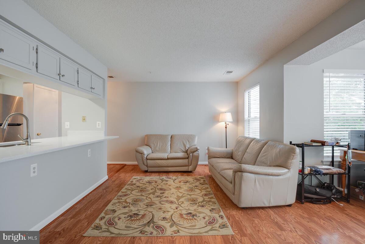 14202 Wolf Creek Place, Unit 826 Silver Spring, MD 20906 - Photo 8 of 33