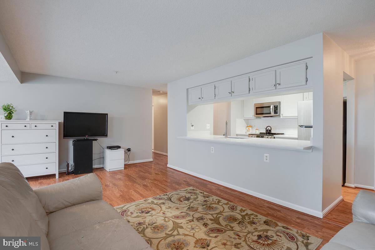 14202 Wolf Creek Place, Unit 826 Silver Spring, MD 20906 - Photo 9 of 33