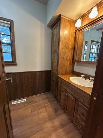 $324,900 | 11089 Dove Road, Mabel, MN 55954