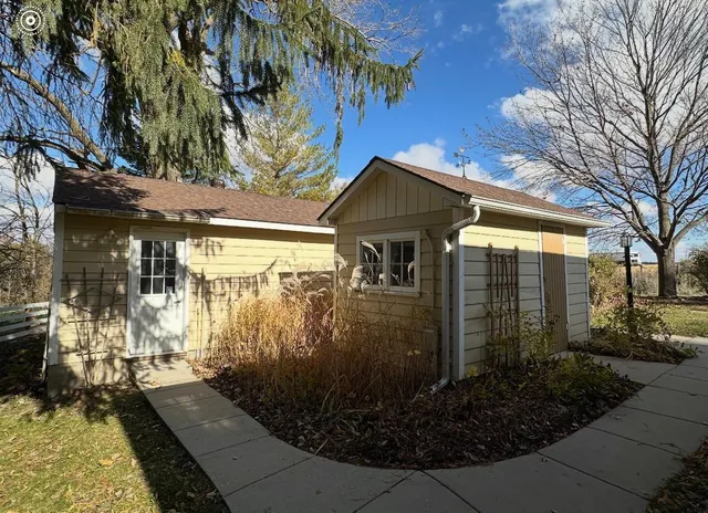 $324,900 | 11089 Dove Road, Mabel, MN 55954