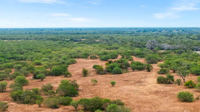 $529,000 | 11 Cr 171 Nixon Tx 78140, Smiley, TX 78159