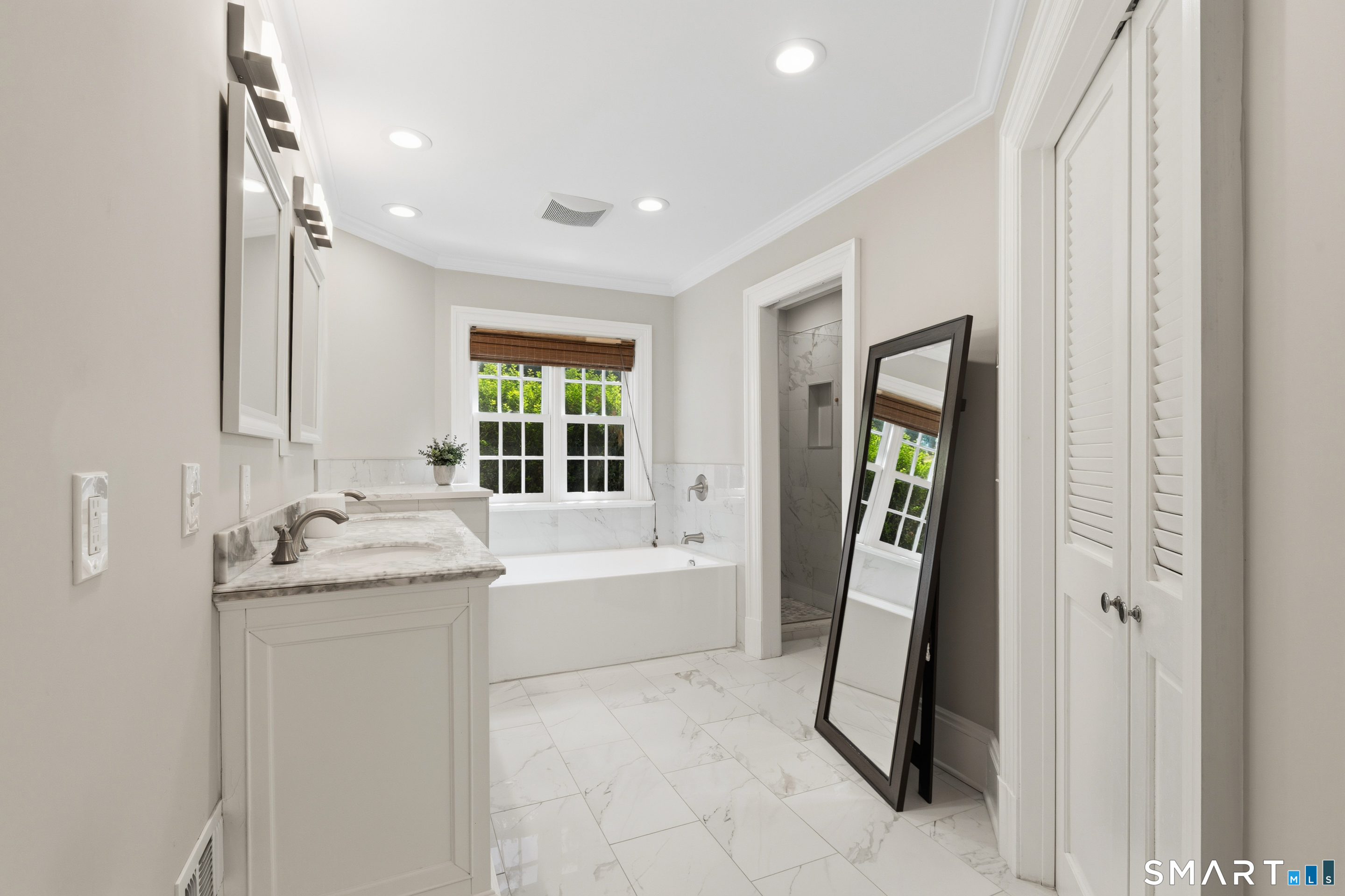16 Ridgebrook Road Greenwich, CT 06830 - Photo 24 of 30 Gallery Image 24