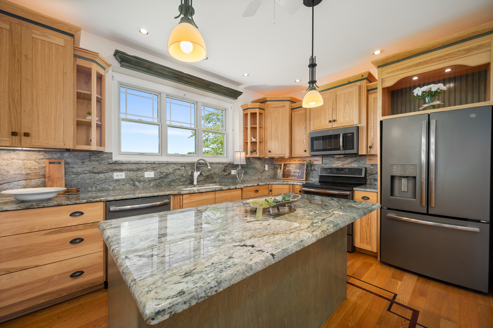 1035 Freedom Circle Sycamore, IL 60178 - Photo 12 of 48