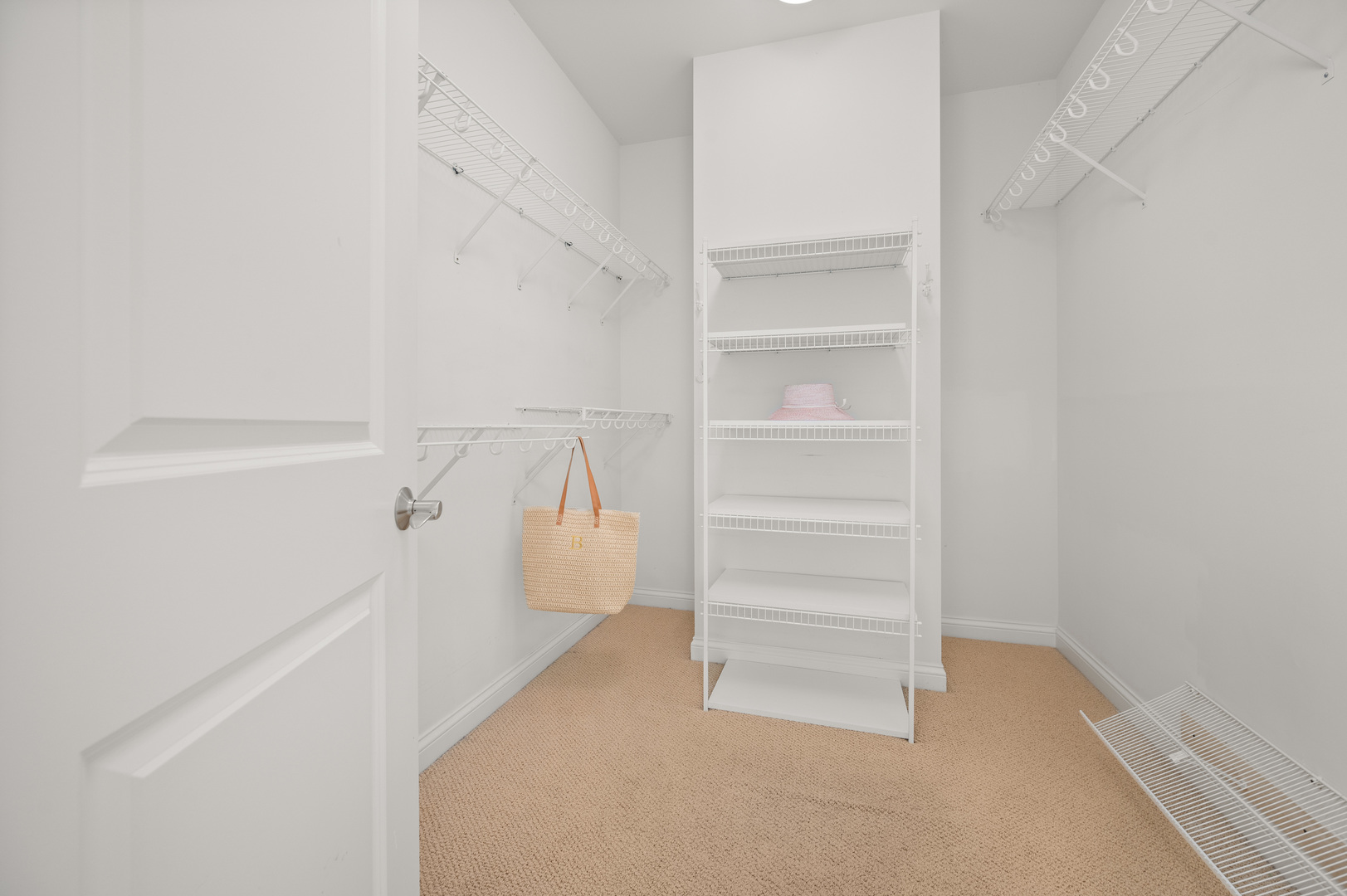 1035 Freedom Circle Sycamore, IL 60178 - Photo 23 of 48