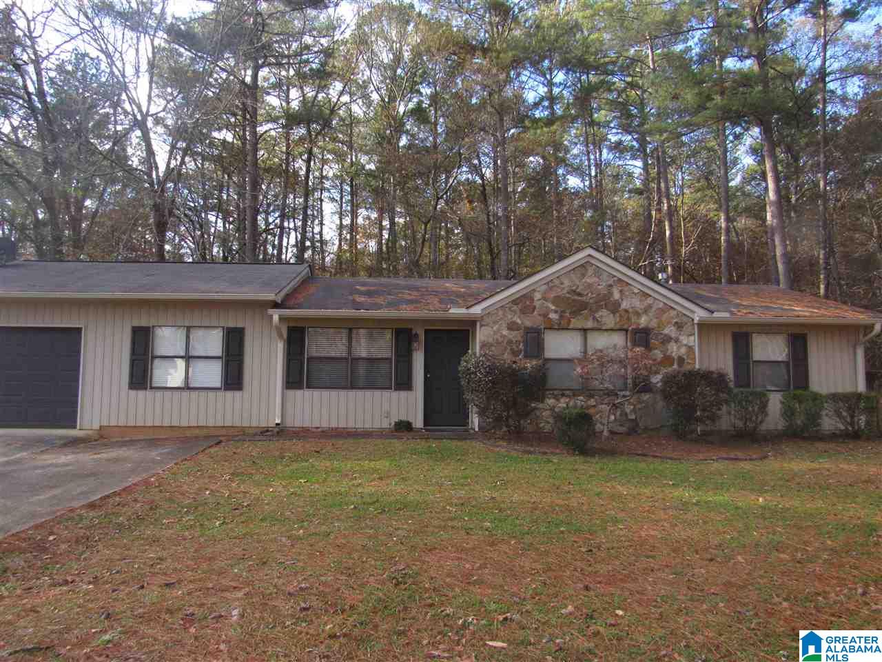 1507 Fillys Run Weaver, AL 36277 - Photo 2 of 5