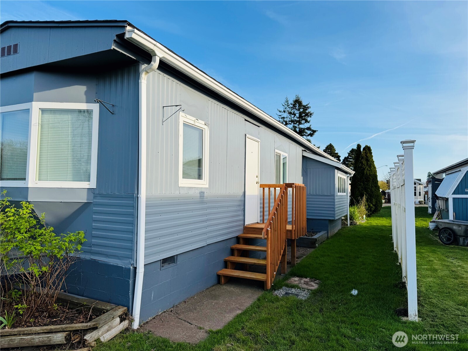8080 Harborview Road, Unit F56 Blaine, WA 98230 - Photo 3 of 23 Gallery Image 3