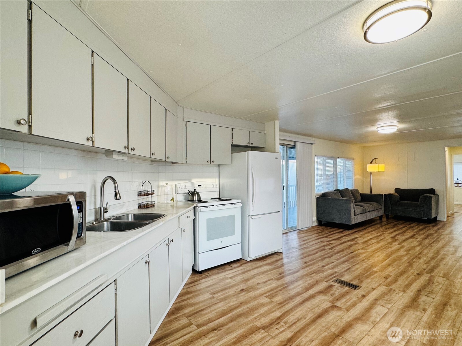 8080 Harborview Road, Unit F56 Blaine, WA 98230 - Photo 6 of 23 Gallery Image 6