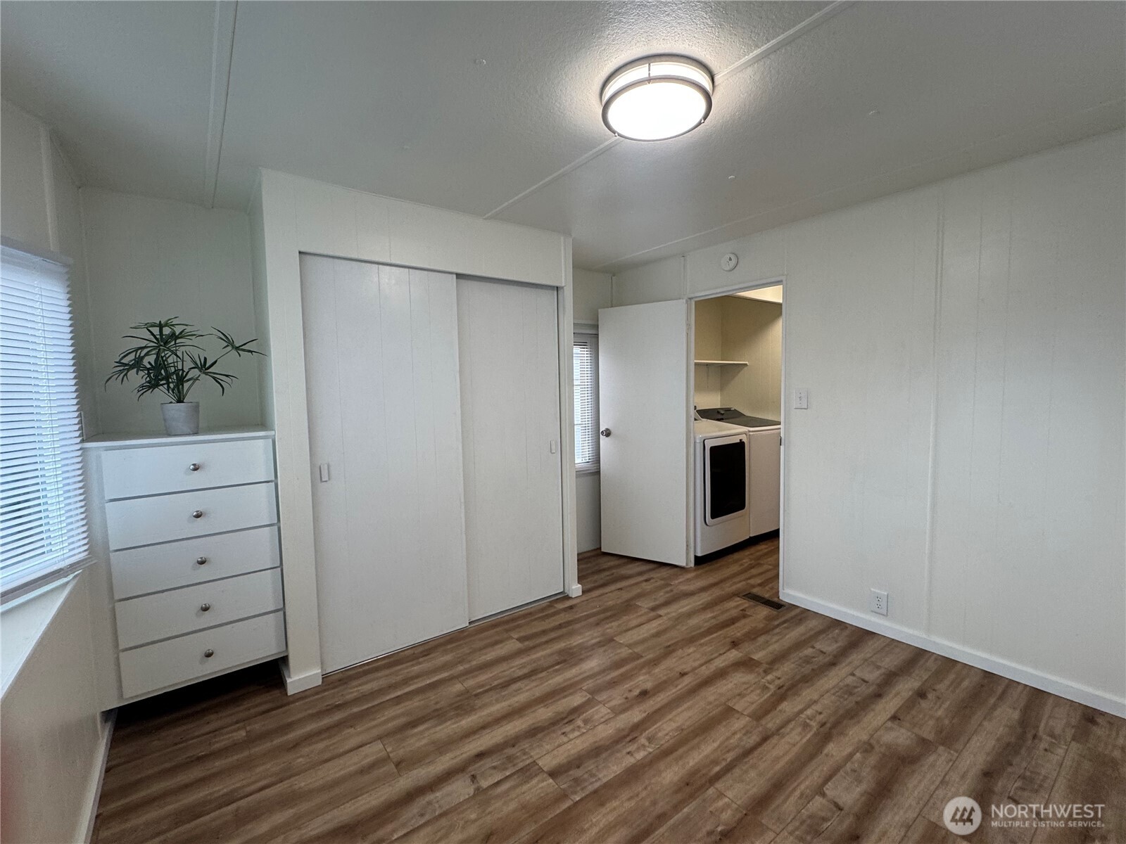 8080 Harborview Road, Unit F56 Blaine, WA 98230 - Photo 10 of 23 Gallery Image 10