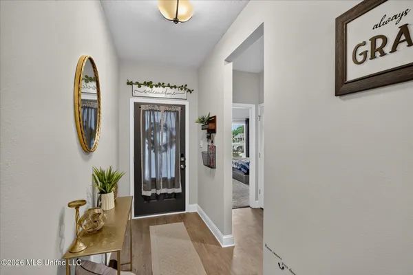 $319,900 | 81 Saltmeadow Circle, Ocean Springs, MS 39564