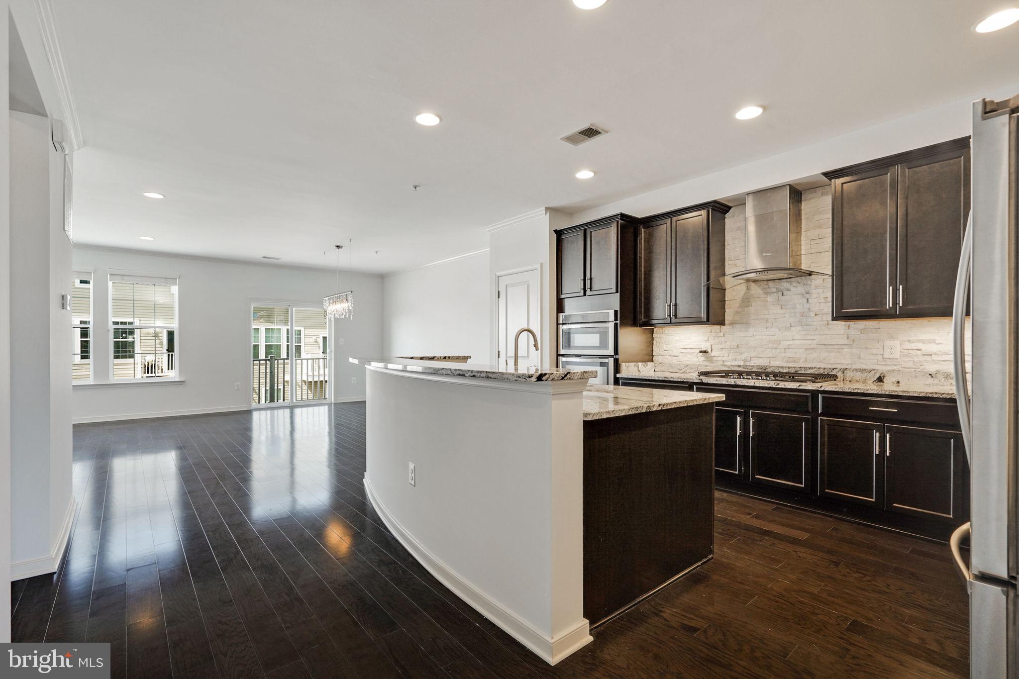 25584 Tolar Square Chantilly, VA 20152 - Photo 13 of 36