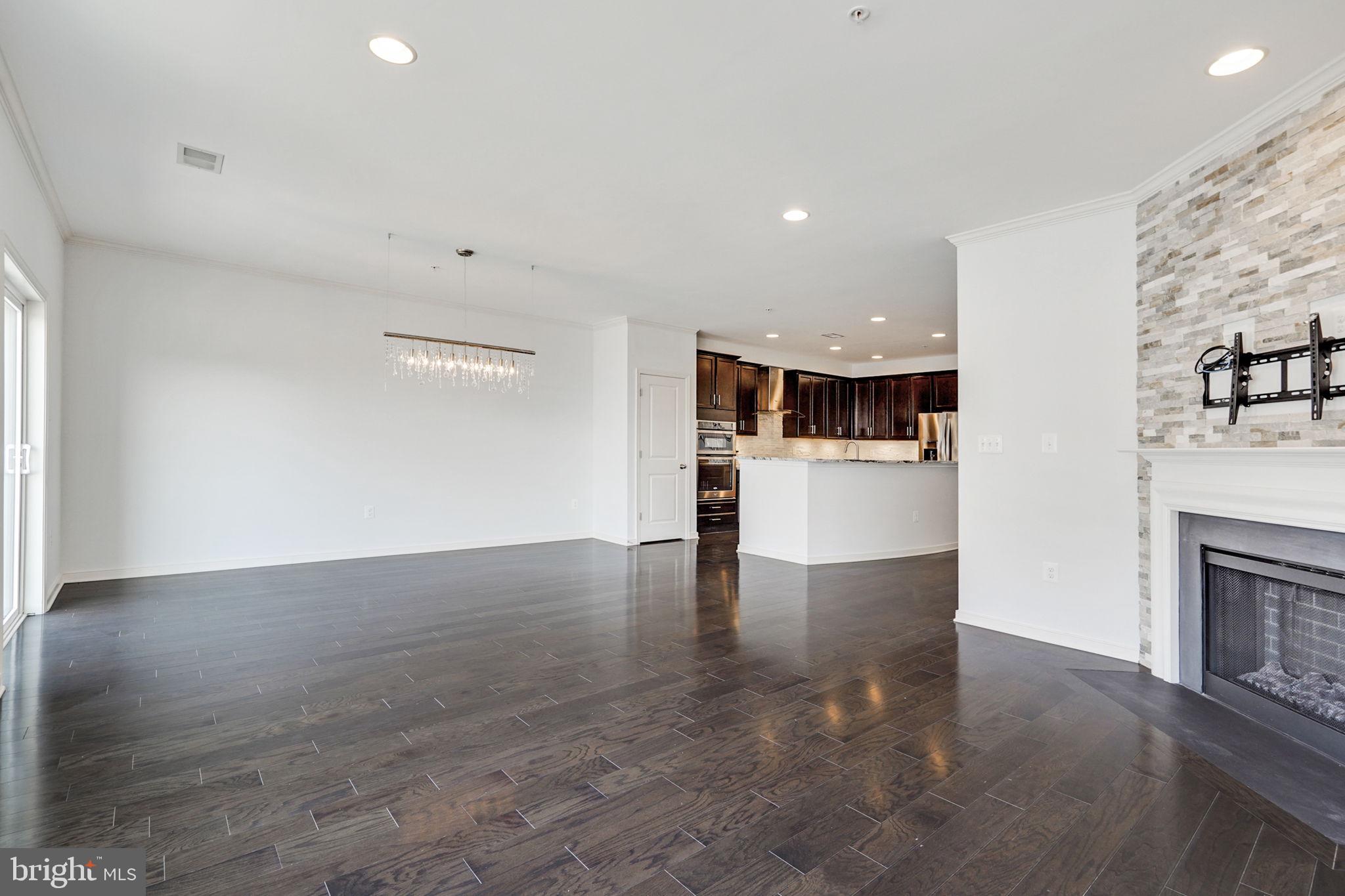 25584 Tolar Square Chantilly, VA 20152 - Photo 22 of 36