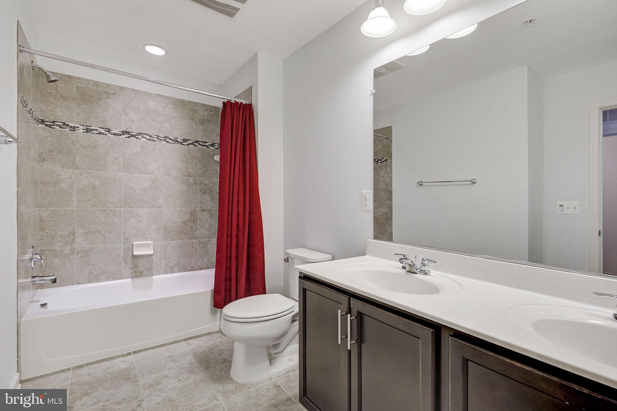 25584 Tolar Square Chantilly, VA 20152 - Photo 28 of 36