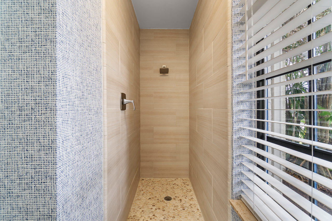 1302 Northwest 14th Street Boca Raton, FL 33486 - Photo 13 of 36 Master Ensuite