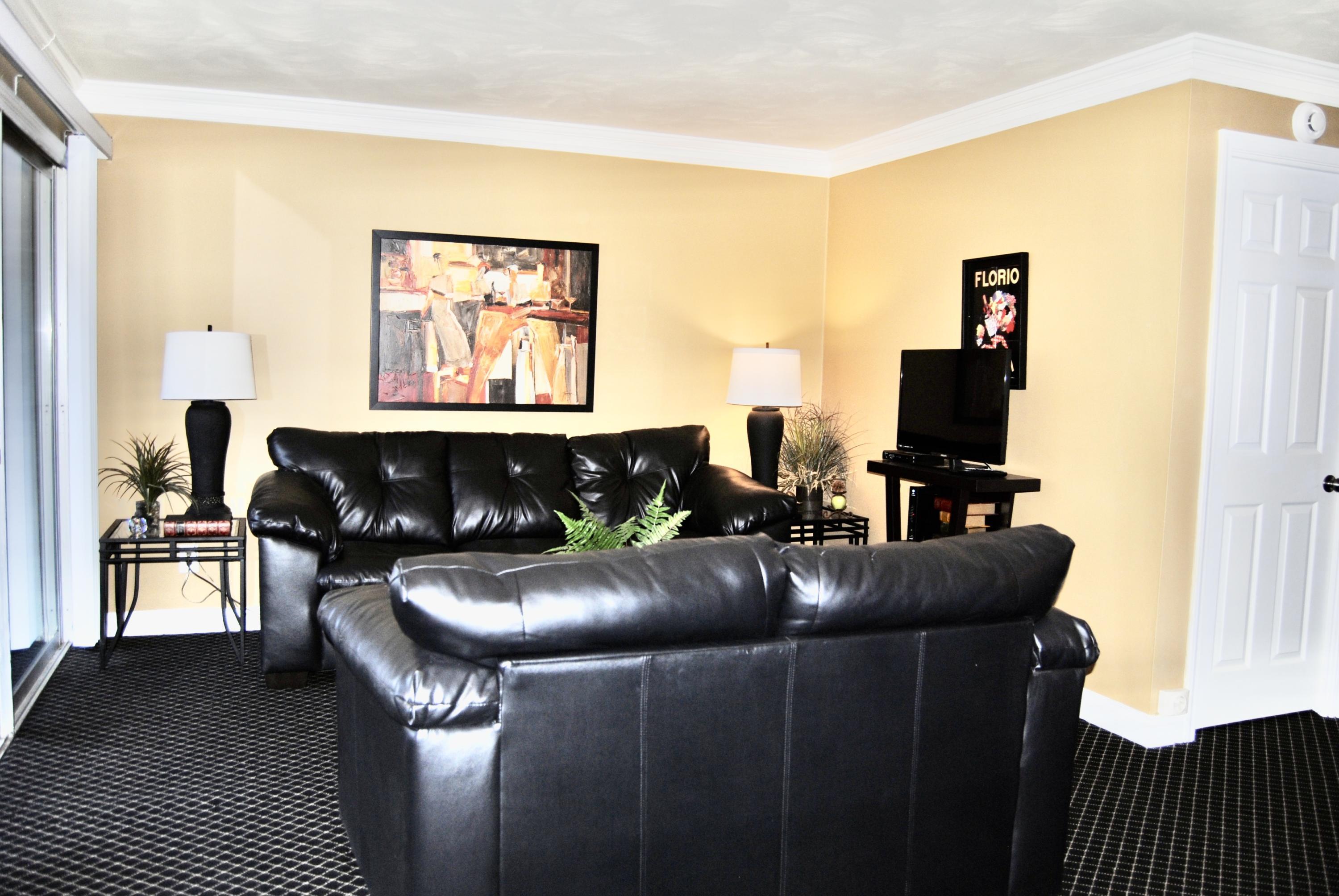 1040 Cherokee Road, Unit B2 Louisville, KY 40204 - Photo 2 of 22 2