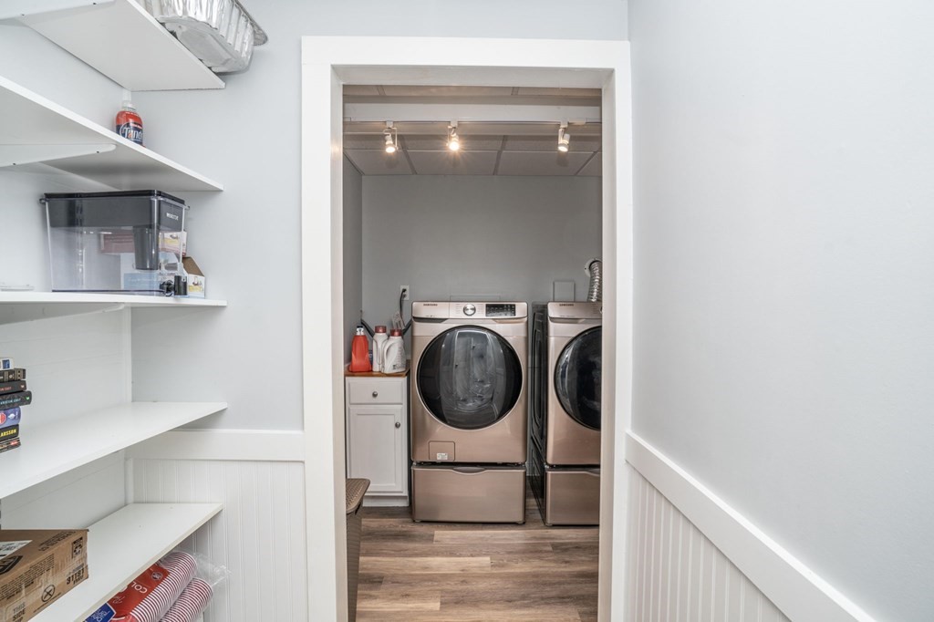 113 Pierce Street Rochester, MA 02770 - Photo 29 of 40 a view of a hallway with washer and dryer