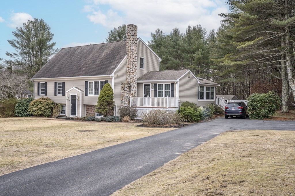 113 Pierce Street Rochester, MA 02770 - Photo 3 of 40 front view of a house with a yard
