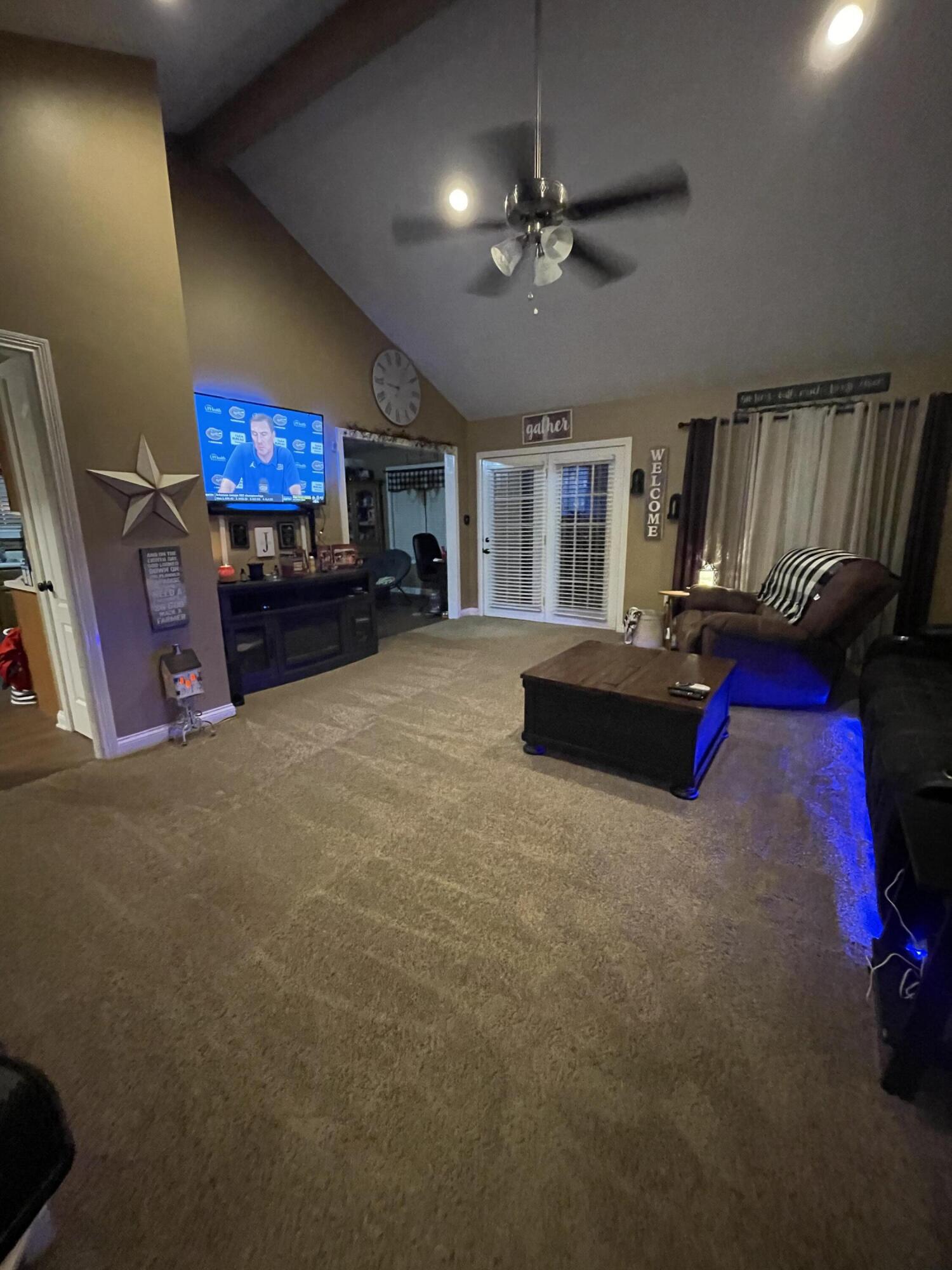 44 Rachel Way Lancaster, KY 40444 - Photo 11 of 60 A4CA55D0-BB2D-4F8E-8058-840E7FB8EE73