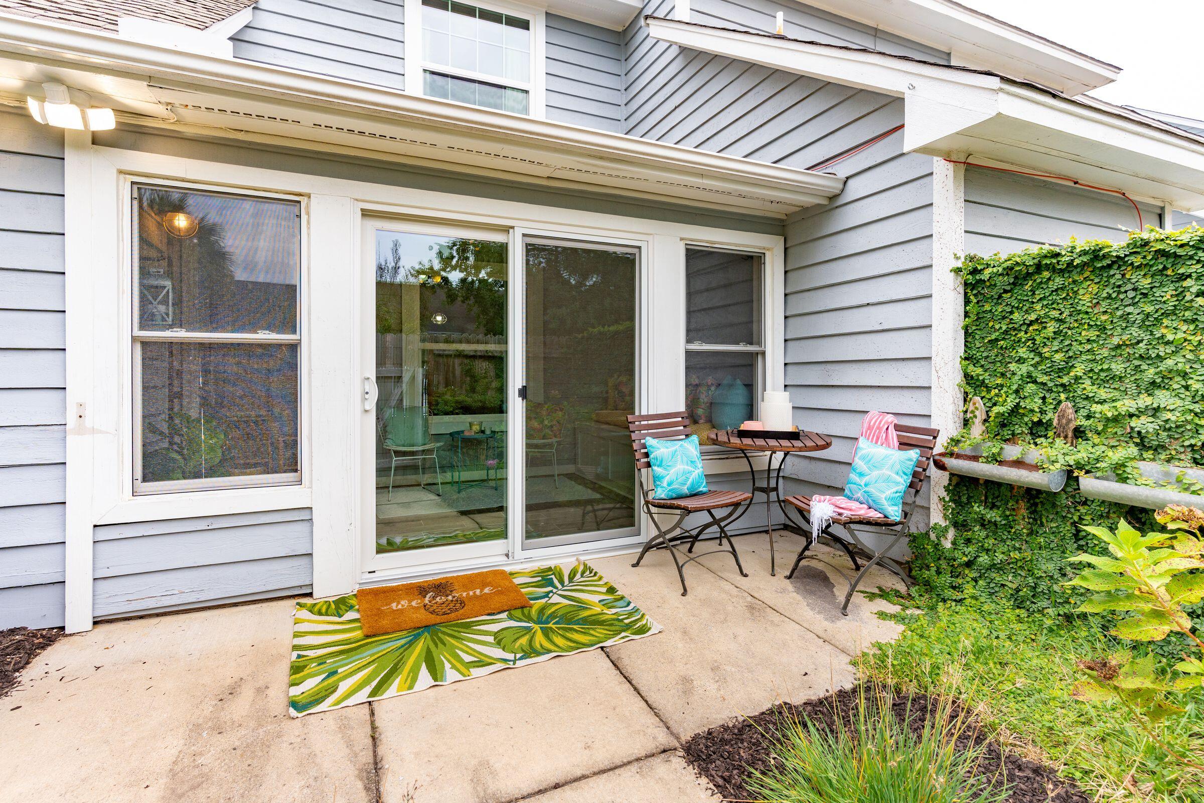 1733 Deer Path Drive Mount Pleasant, SC 29464 - Photo 18 of 31 Cute Patio