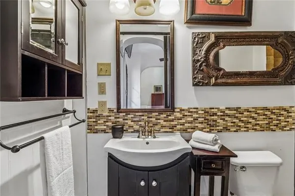 $175,000 | 534 Chartres Street, Unit 6, New Orleans, LA 70130