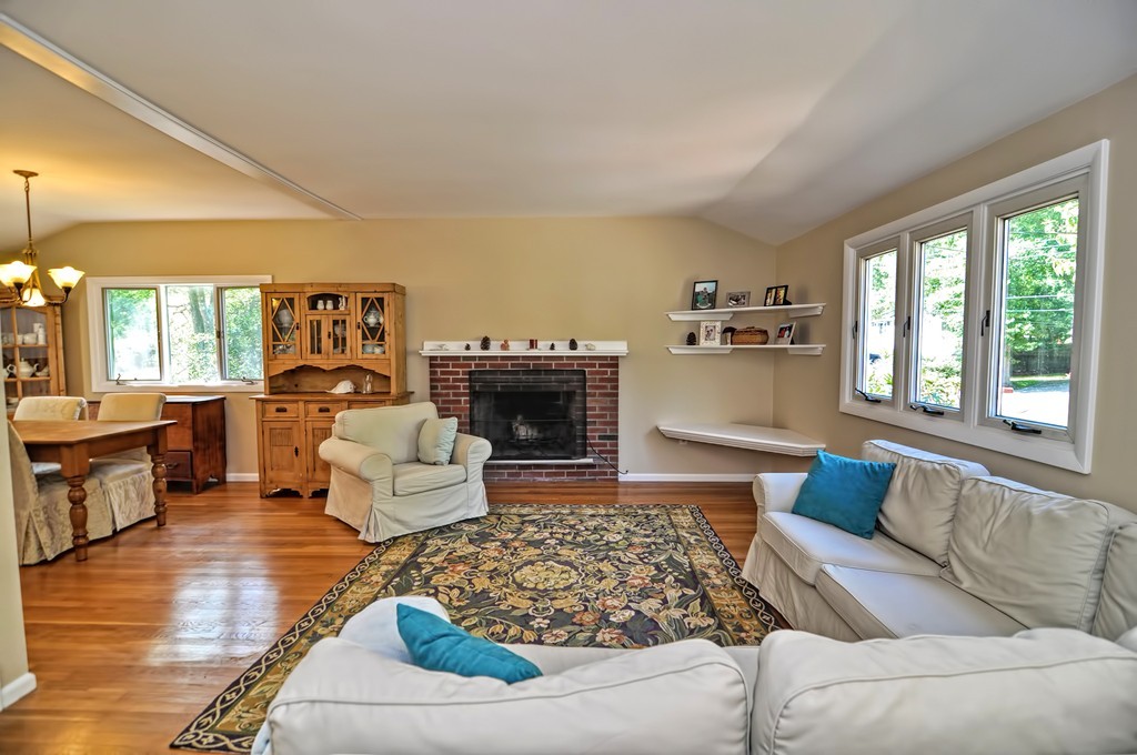 115 Larson Road Stoughton, MA 02072 - Photo 9 of 26 Gallery Image 9