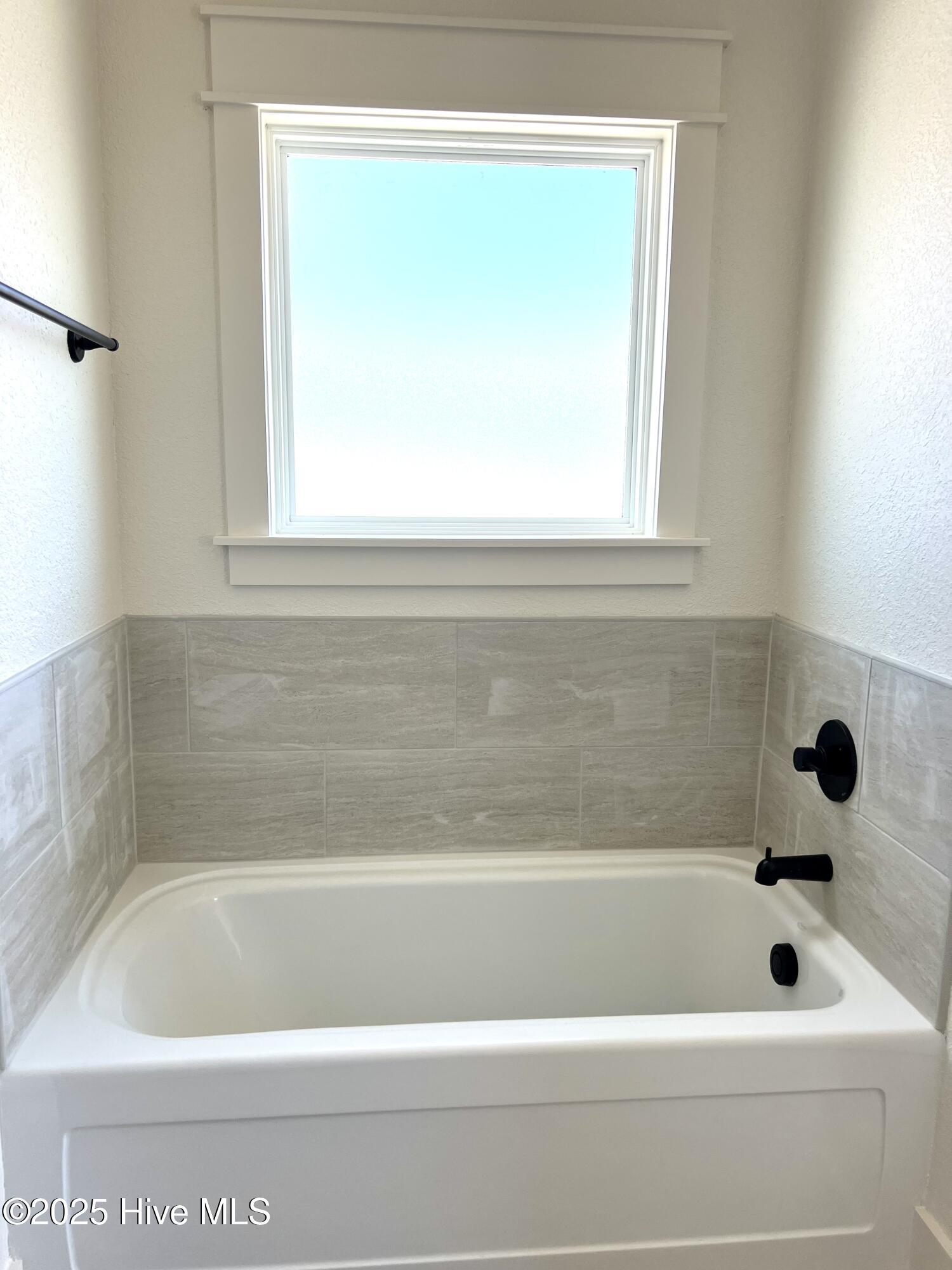 477 North Trotman Road Camden, NC 27921 - Photo 23 of 25 Soaker Tub