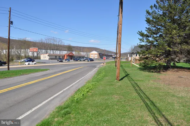 $250,000 | 984 East Main Street, Schuylkill Haven, PA 17972