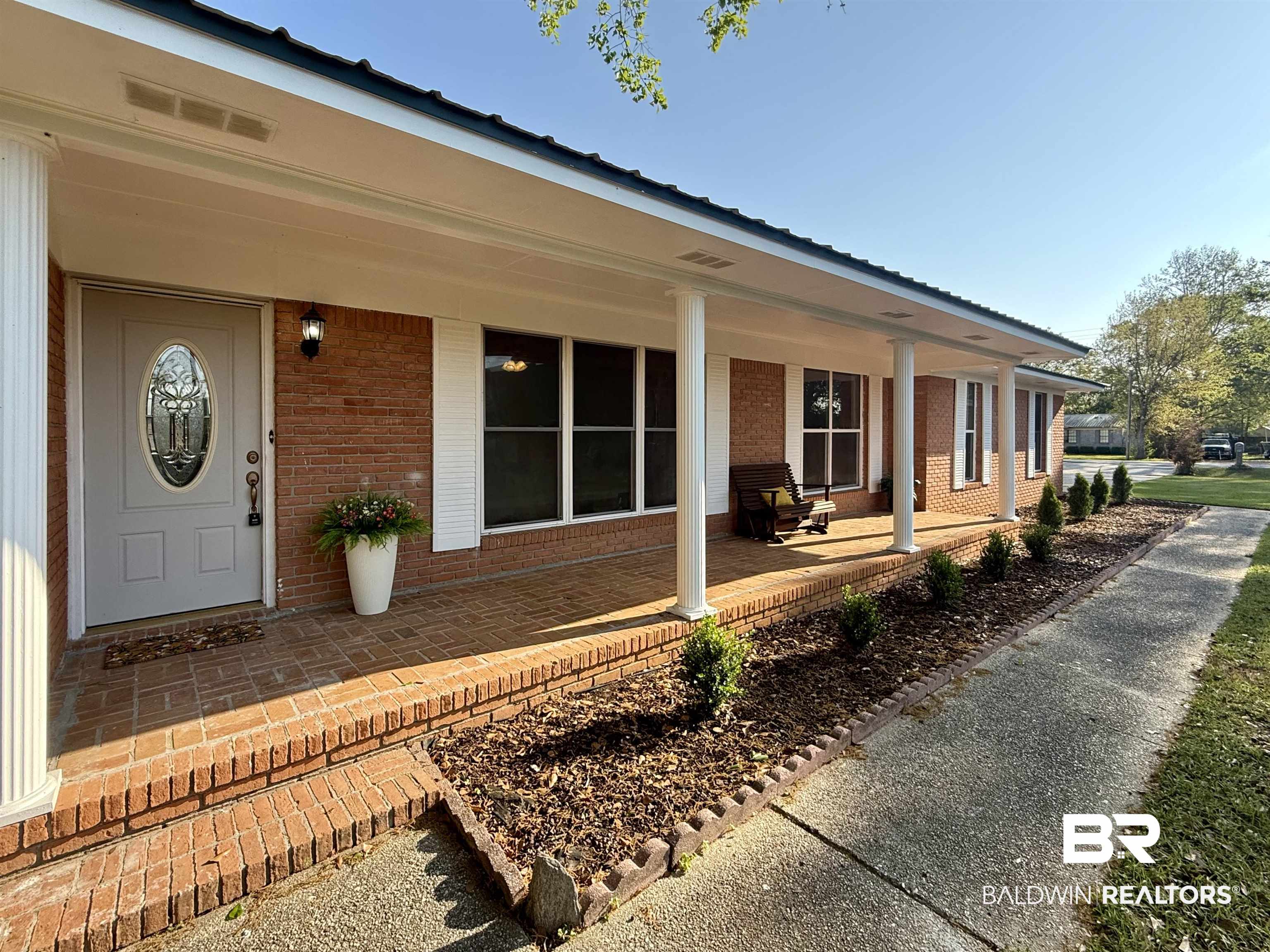 10045 Longview Drive West Foley, AL 36535 - Photo 2 of 84