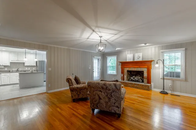 $835,000 | 15 Grayswood Hill Road, Signal Mountain, TN 37377