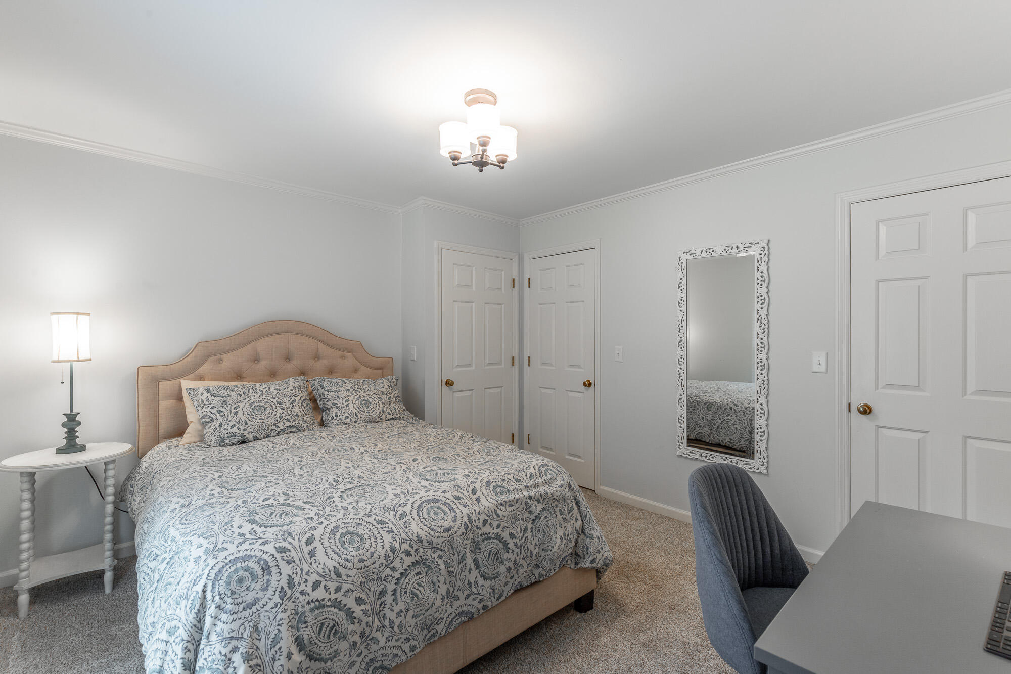 15 Grayswood Hill Road Signal Mountain, TN 37377 - Photo 24 of 47 Second main level bedroom