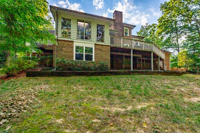 $835,000 | 15 Grayswood Hill Road, Signal Mountain, TN 37377