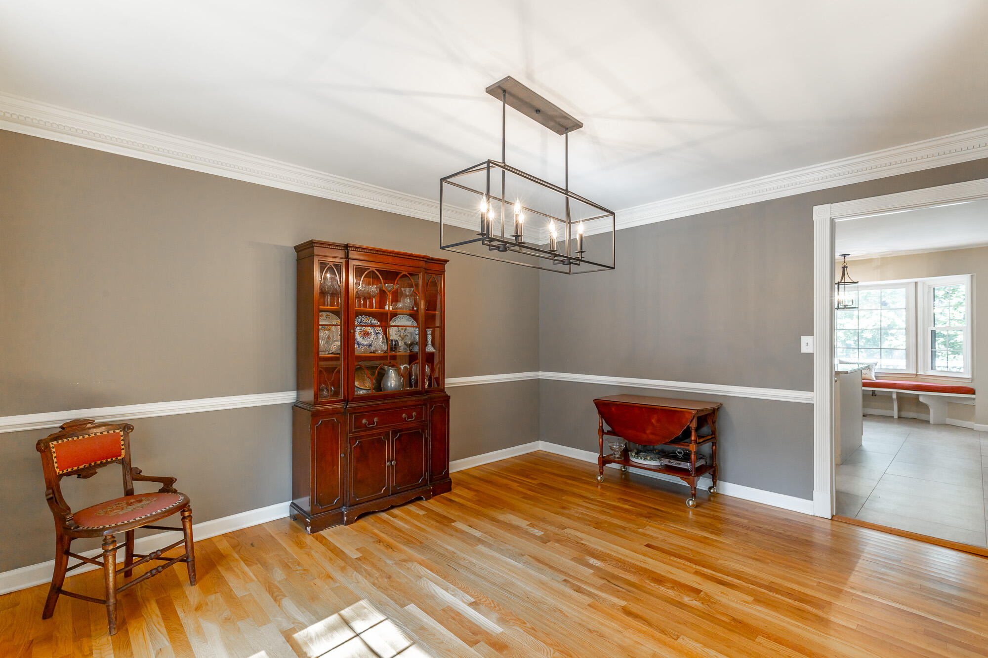 15 Grayswood Hill Road Signal Mountain, TN 37377 - Photo 9 of 47 Dining room open to kitchen